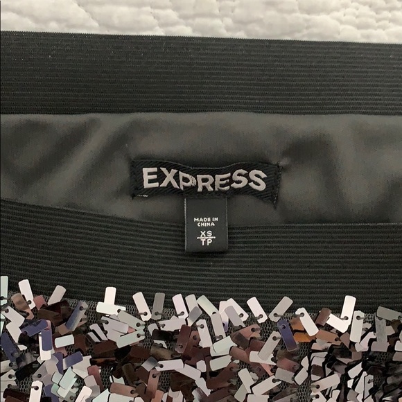 Express sparkle mini skirt - Picture 2 of 6